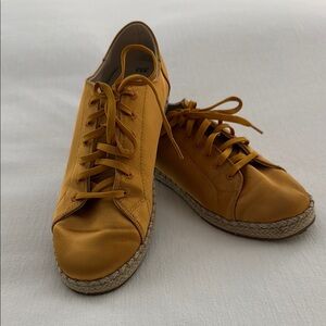 Toms Marigold Yellow Lace Up Casual Shoes